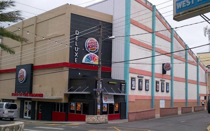 Anr-Deluxe-Cinemas.jpg