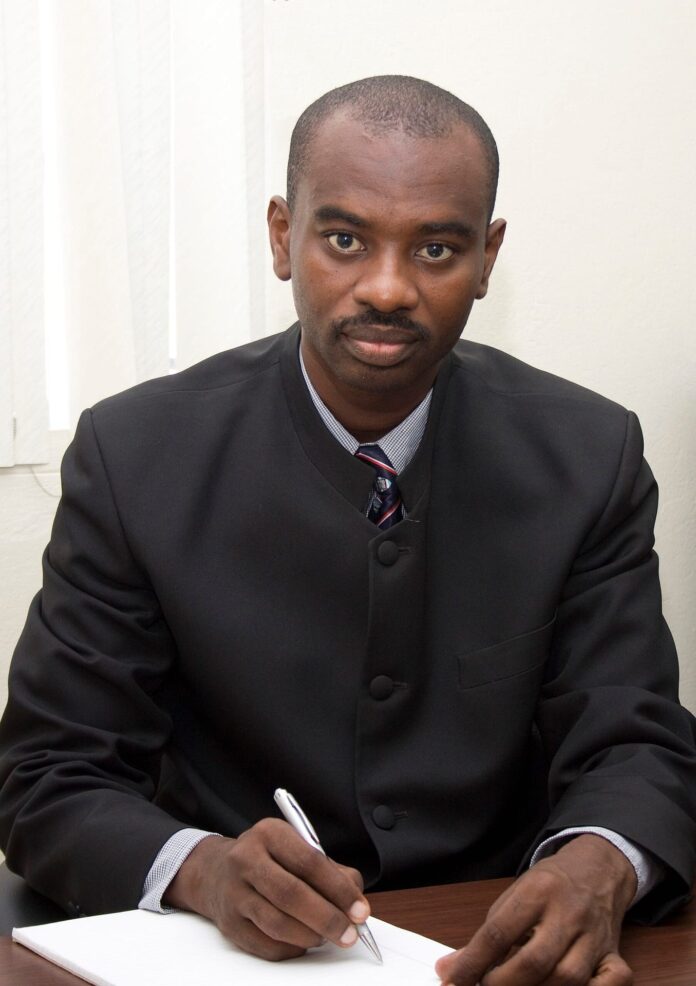 CIBC-Unsung-Heroes-Judge-Prof.-C.-Justin-Robinson-scaled.jpg