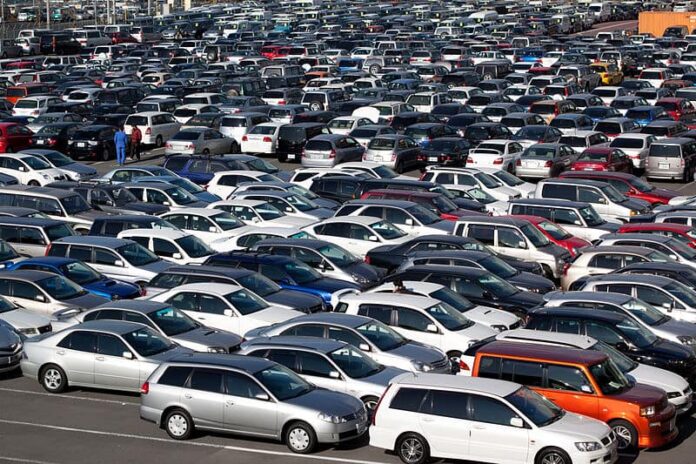 Used-cars.jpg