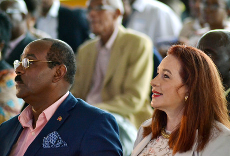 prime-minister-antigua-barbuda-gaston-browne-l-440nw-10265816c.jpg
